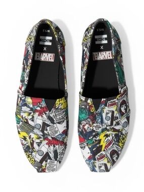 TOMS x Marvel Comic Print Slip On Flats Multicolor Canvas Shoes Size 9.5